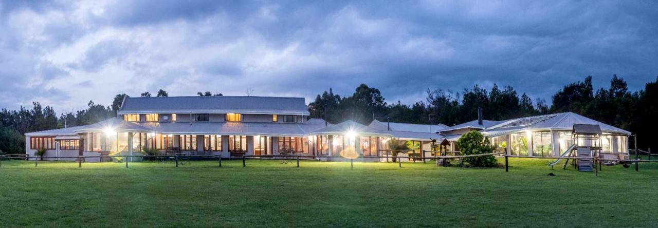 バーグビル Drakensberg Mountain Retreatゲストハウス エクステリア 写真