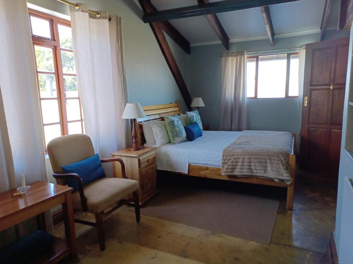 バーグビル Drakensberg Mountain Retreatゲストハウス エクステリア 写真