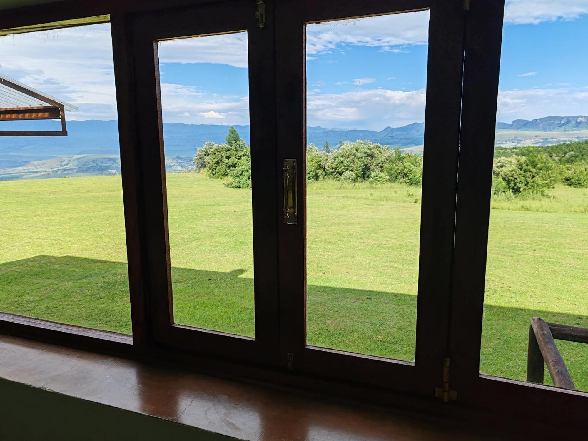 バーグビル Drakensberg Mountain Retreatゲストハウス エクステリア 写真